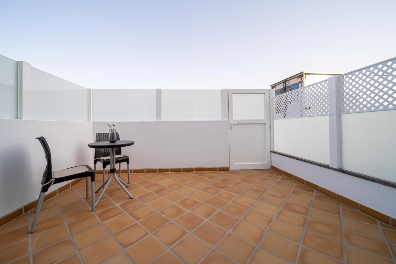Apartamento Alisios Beach Puerto Del Carmen Пуэрто дель Кармен Экстерьер фото